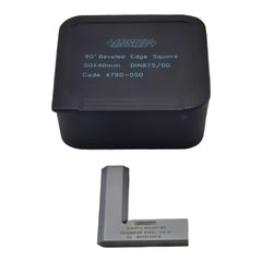 INSIZE MEASURING EQUIPMENT Insiz Beveled Edge Square 50×40 mm Grade 00 Series 4790-050