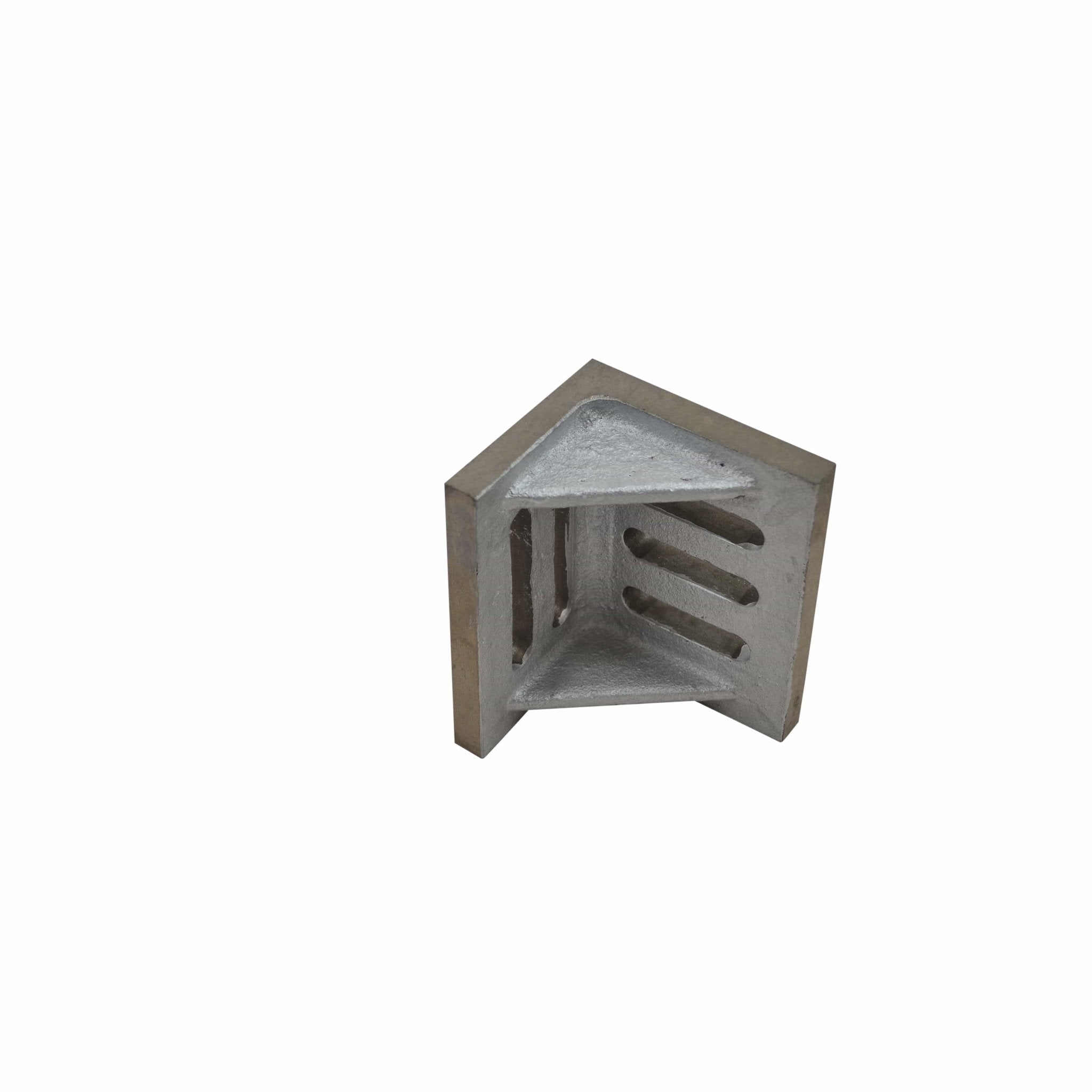 Cast Iron Angle Plate – 4.5"x3.5"x3" Slotted and Webbed - Twin Eagle Imports